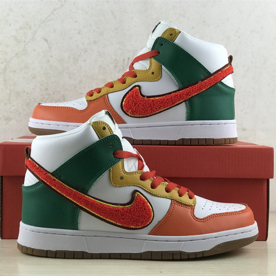 Nike Dunk High University “Chenille Swoosh” Sneakers     DR8805-100 - EUR FASHION