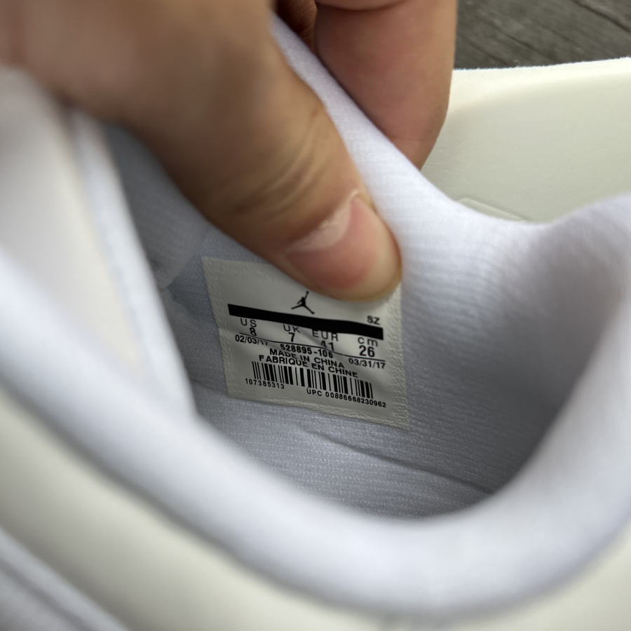 Air Jordan 11 Low UNC AJ11 Sneaker     528895-106 - EUR FASHION