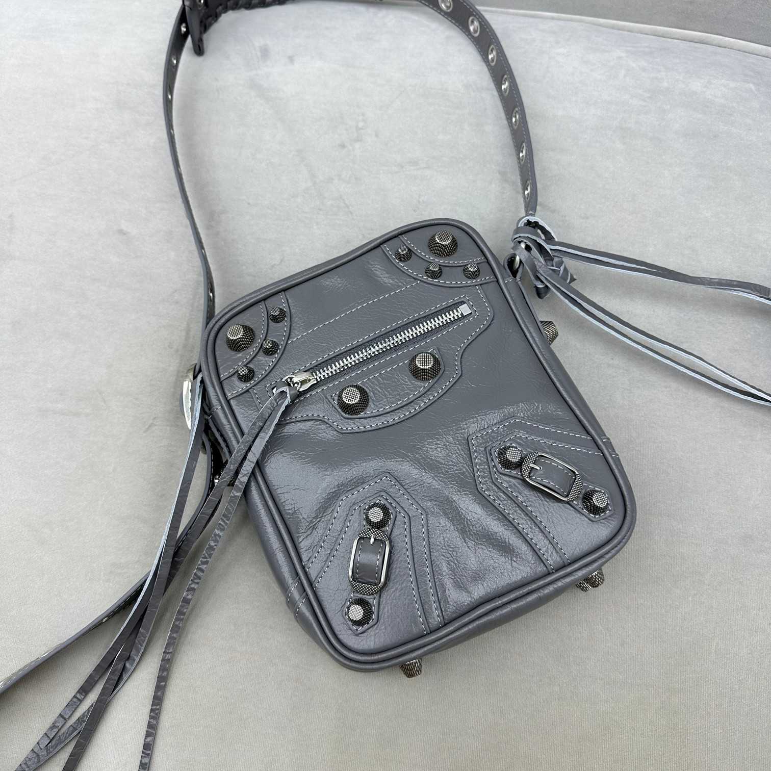 Balenciaga Men's Le Cagole Crossbody Bag(21-17-4.5cm) - EUR FASHION