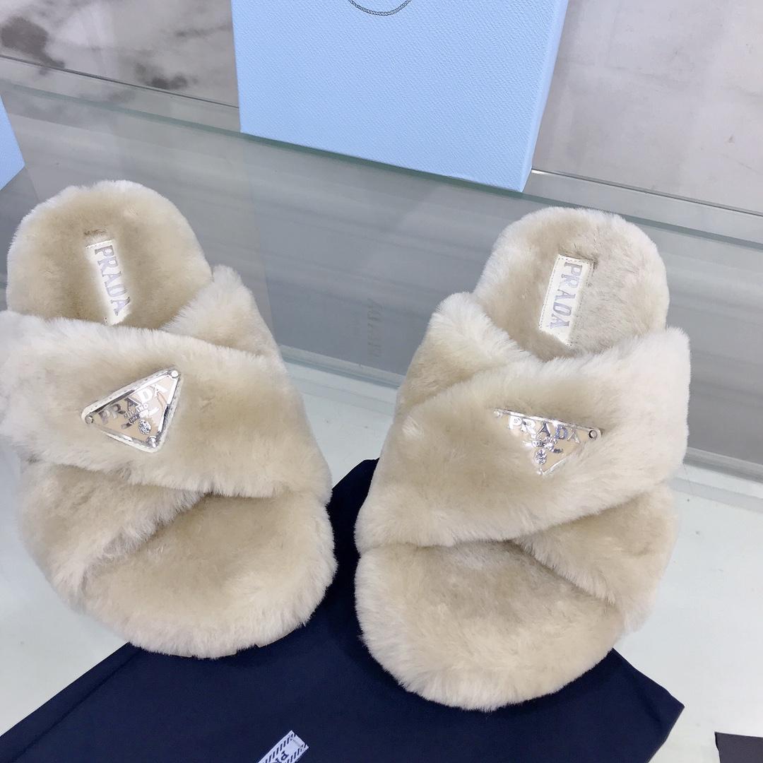 Prada Shearling Sandals - EUR FASHION