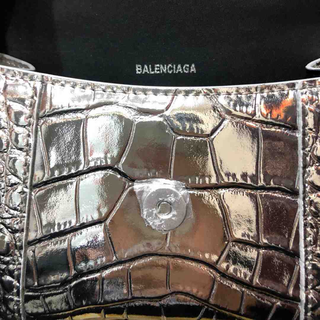 Balenciaga Women's Hourglass Small Handbag  (19-21-8cm) - EUR FASHION