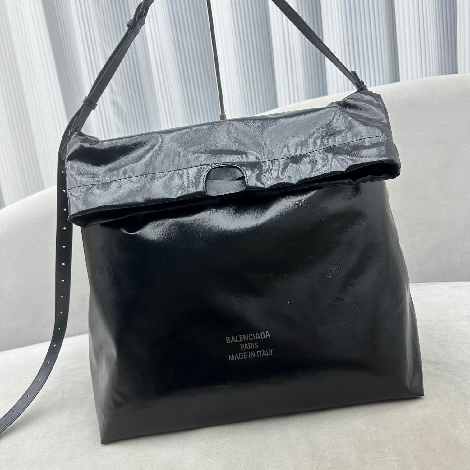 Balenciaga Trash Bag Large Pouch In Black(37-40-52cm) - EUR FASHION