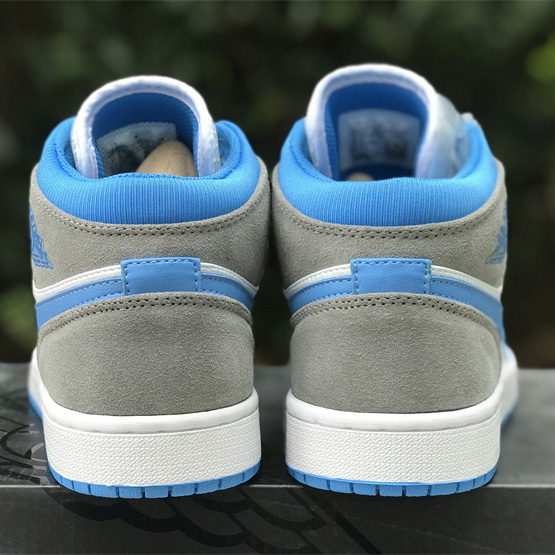 Air Jordan 1 Mid “University Blue” Sneaker    DX9276-100 - EUR FASHION