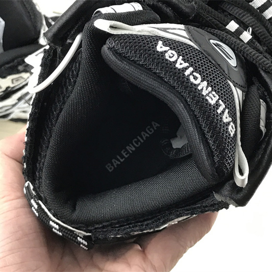 Balenciaga Runner High Top Sneaker - EUR FASHION