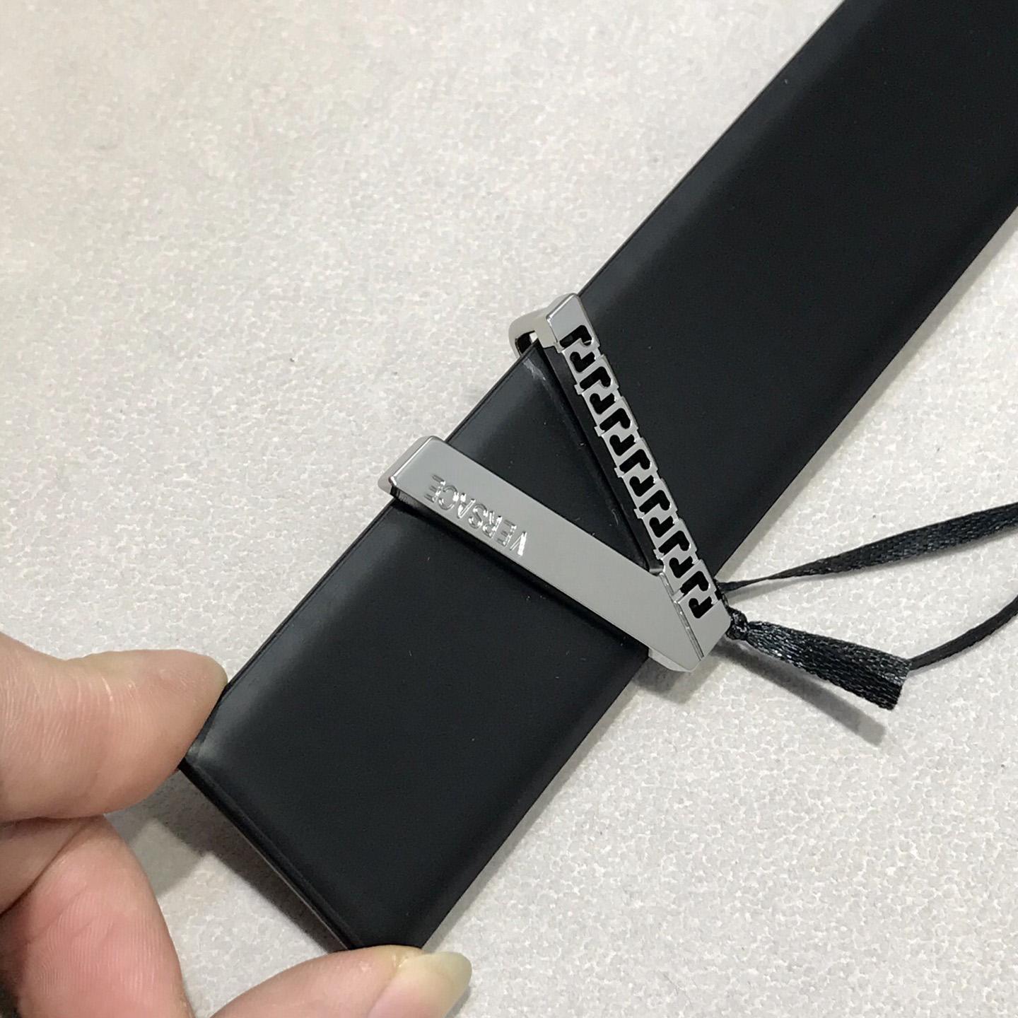 Versace Belt - EUR FASHION