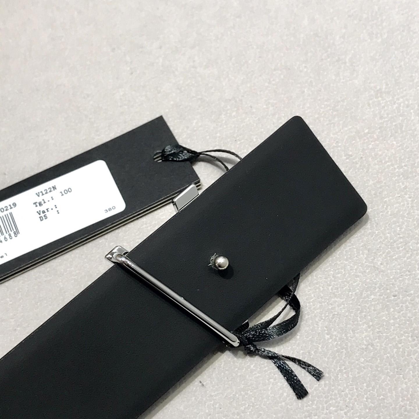 Versace Belt - EUR FASHION