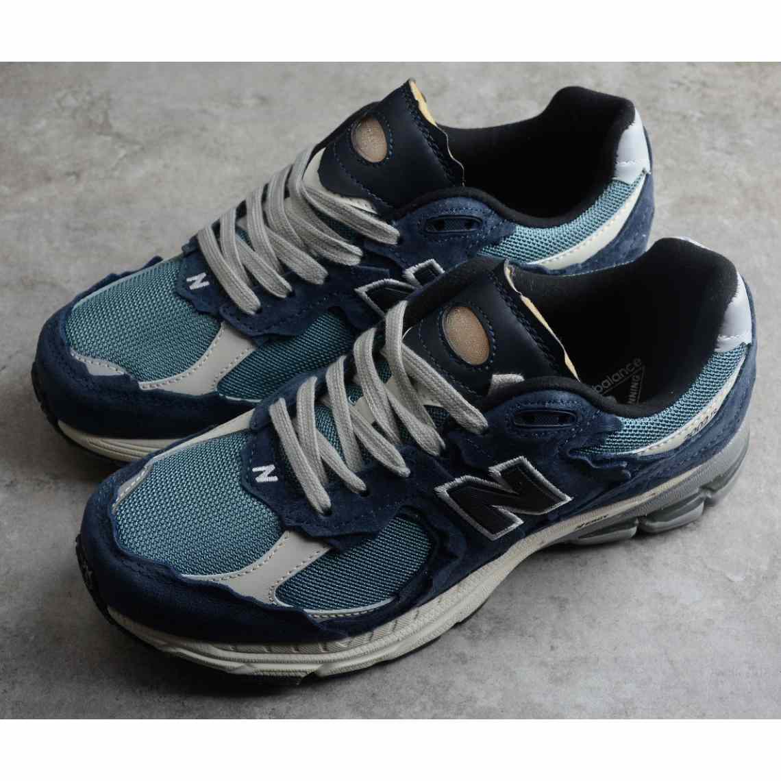 New Balance WL2002 Sneakers     - EUR FASHION