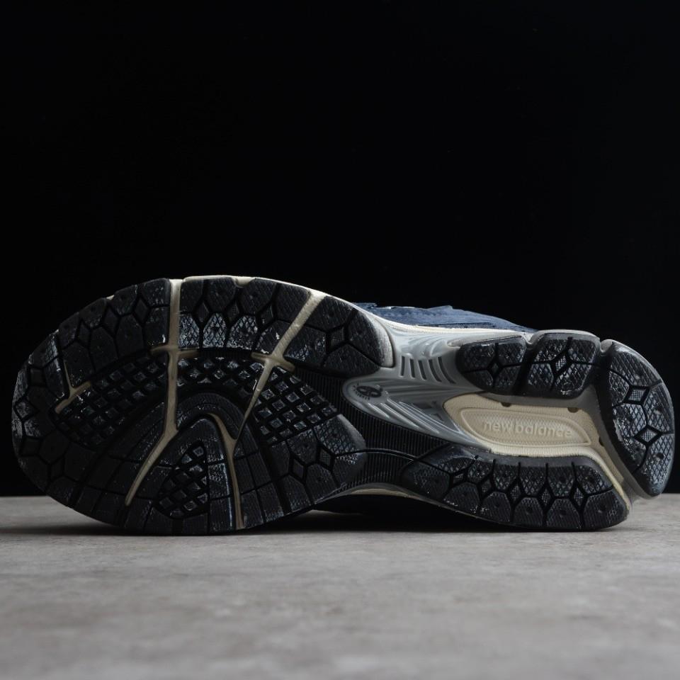 New Balance WL2002 Sneakers     - EUR FASHION