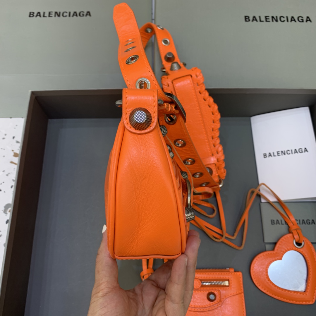 Balenciaga Le Cagole XS Shoulder Bag (26-12-6cm) - EUR FASHION