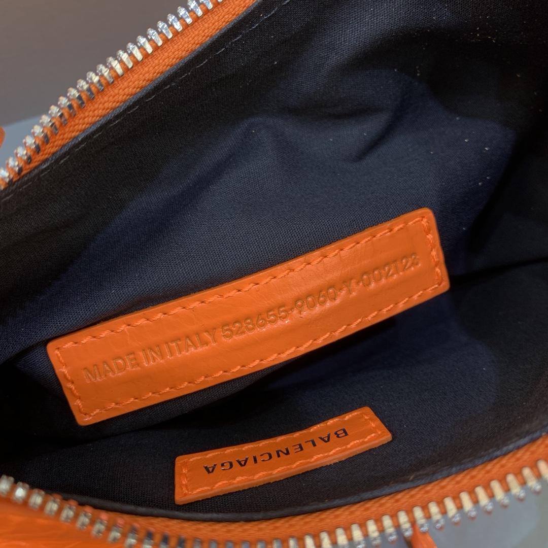 Balenciaga Le Cagole XS Shoulder Bag (26-12-6cm) - EUR FASHION