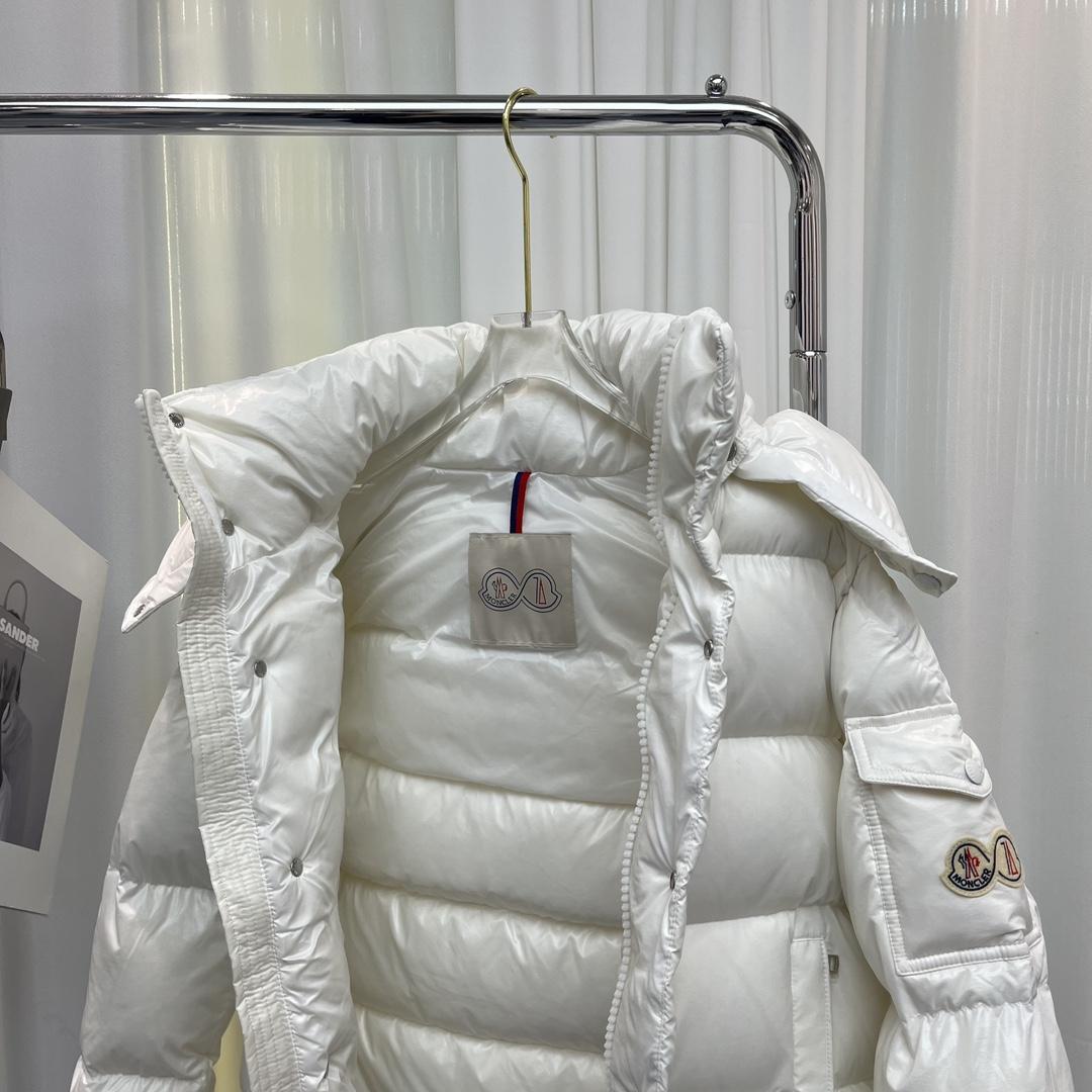 Moncler Maya 70 Short Down Jacket - EUR FASHION