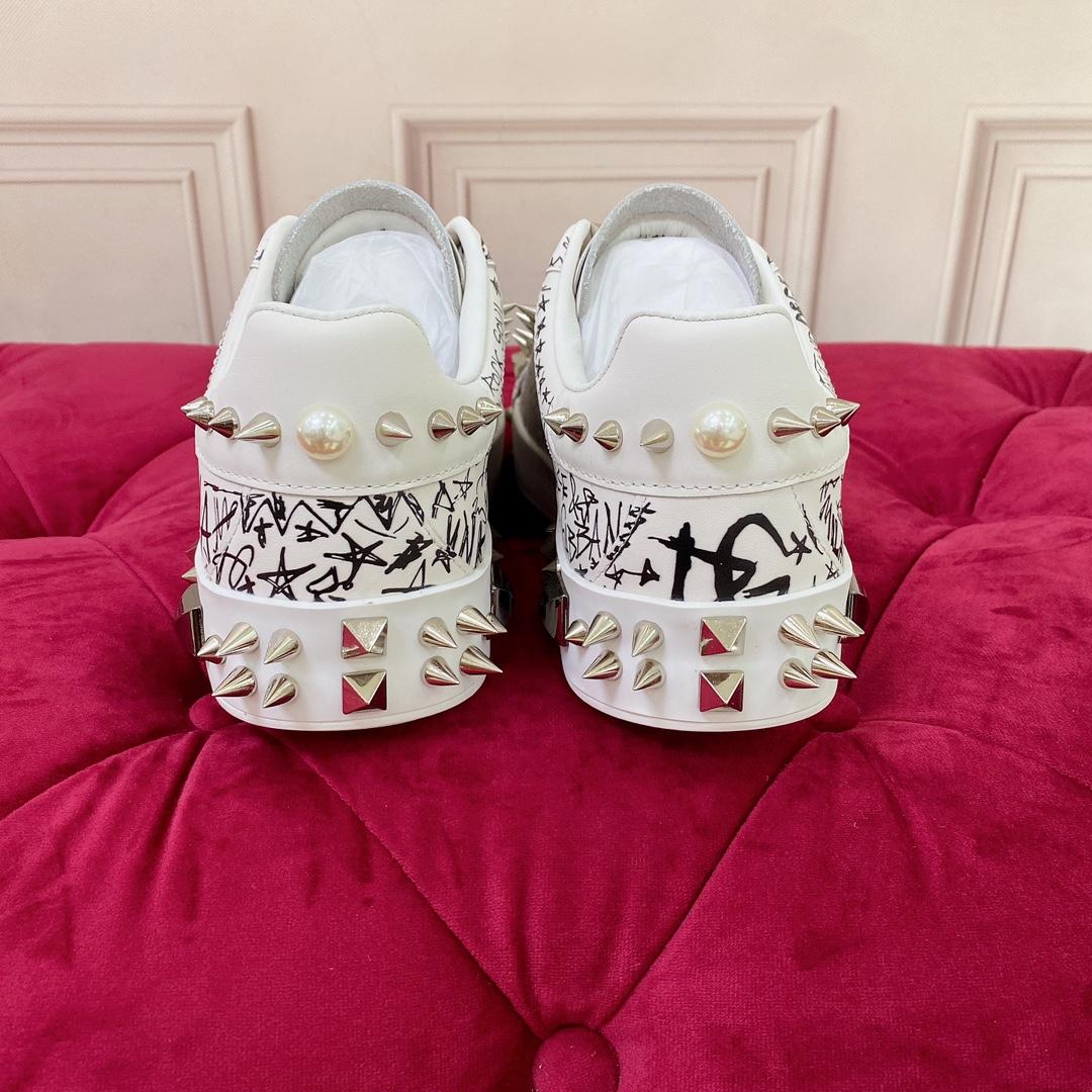 Dolce & Gabbana Calfskin Nappa Portofino Sneakers With Studs - EUR FASHION