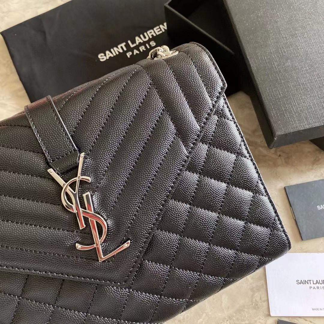 Saint Laurent Envelope Medium Chain Bag In Mix Matelasse Grain De Poudre Embossed Leather - EUR FASHION