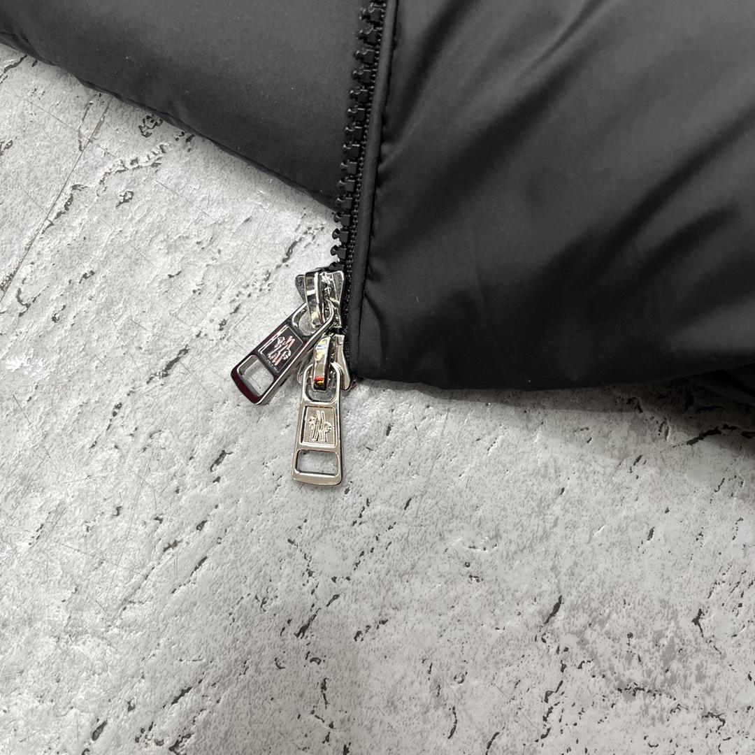 Moncler Cardamine Down Vest - EUR FASHION