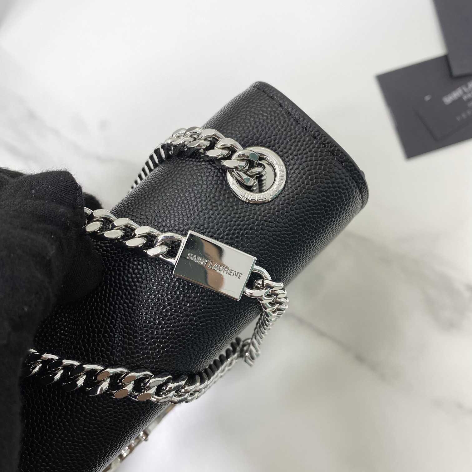 Saint Laurent Kate Medium Chain Bag In Grain De Poudre Embossed Leather - EUR FASHION
