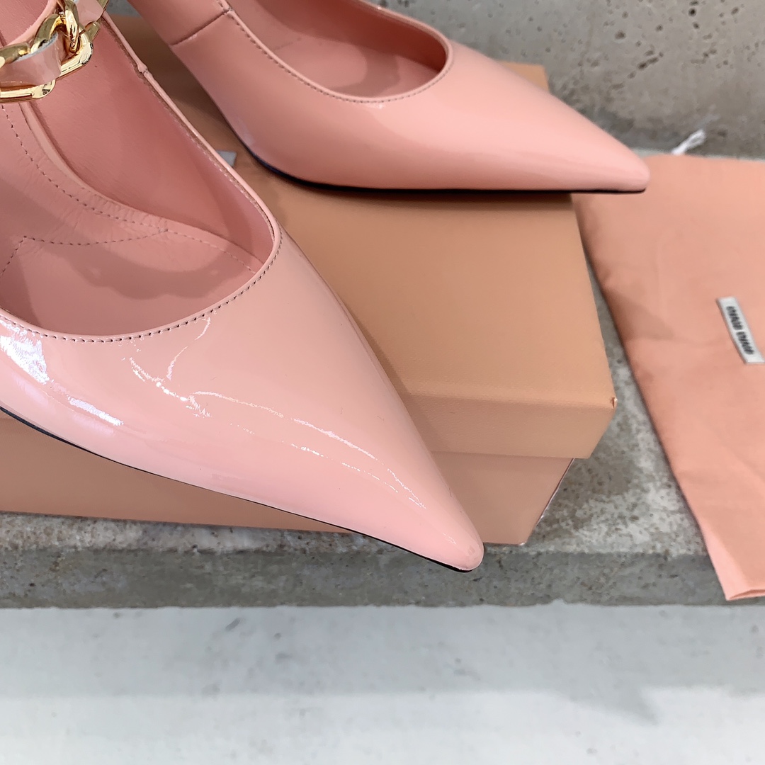 Miu Miu Patent Leather Pumps - EUR FASHION