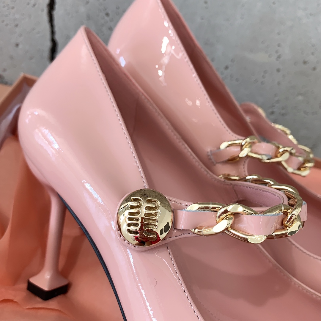 Miu Miu Patent Leather Pumps - EUR FASHION