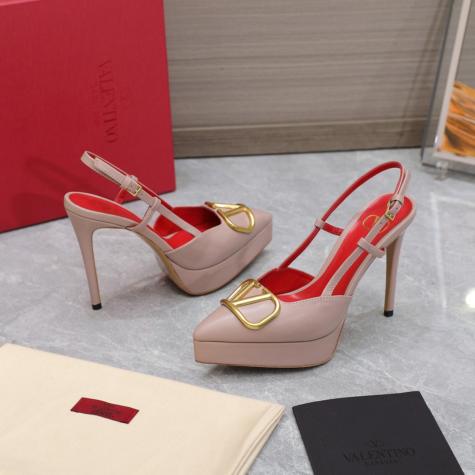 Valenti  VLogo Signature Calfskin Slingback Platform Pump - EUR FASHION