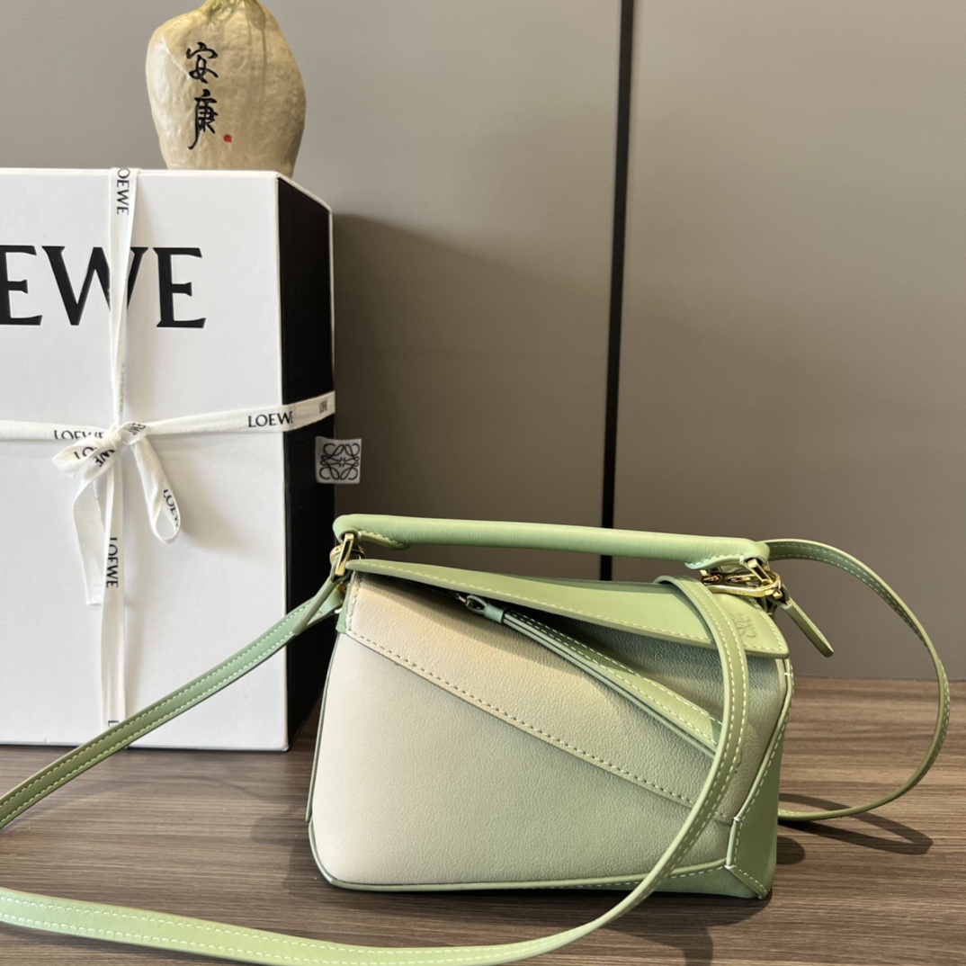 Loewe Mini Puzzle Edge Bag In degrade Nappa Calfskin - EUR FASHION