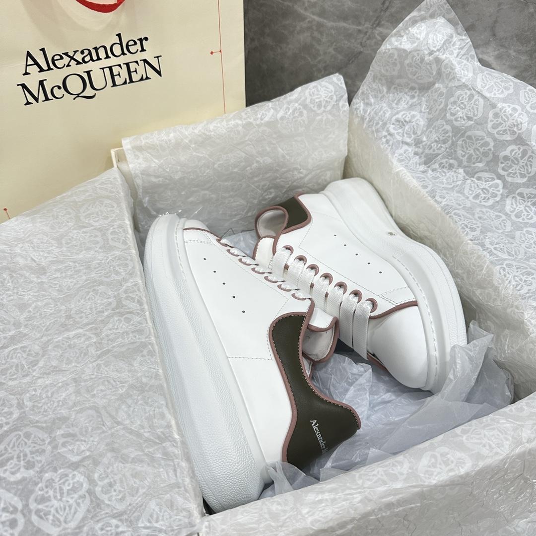 Alexander Mqueen Oversized Sneaker In White - EUR FASHION
