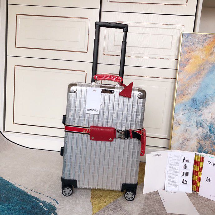 Fendi Luggage - EUR FASHION