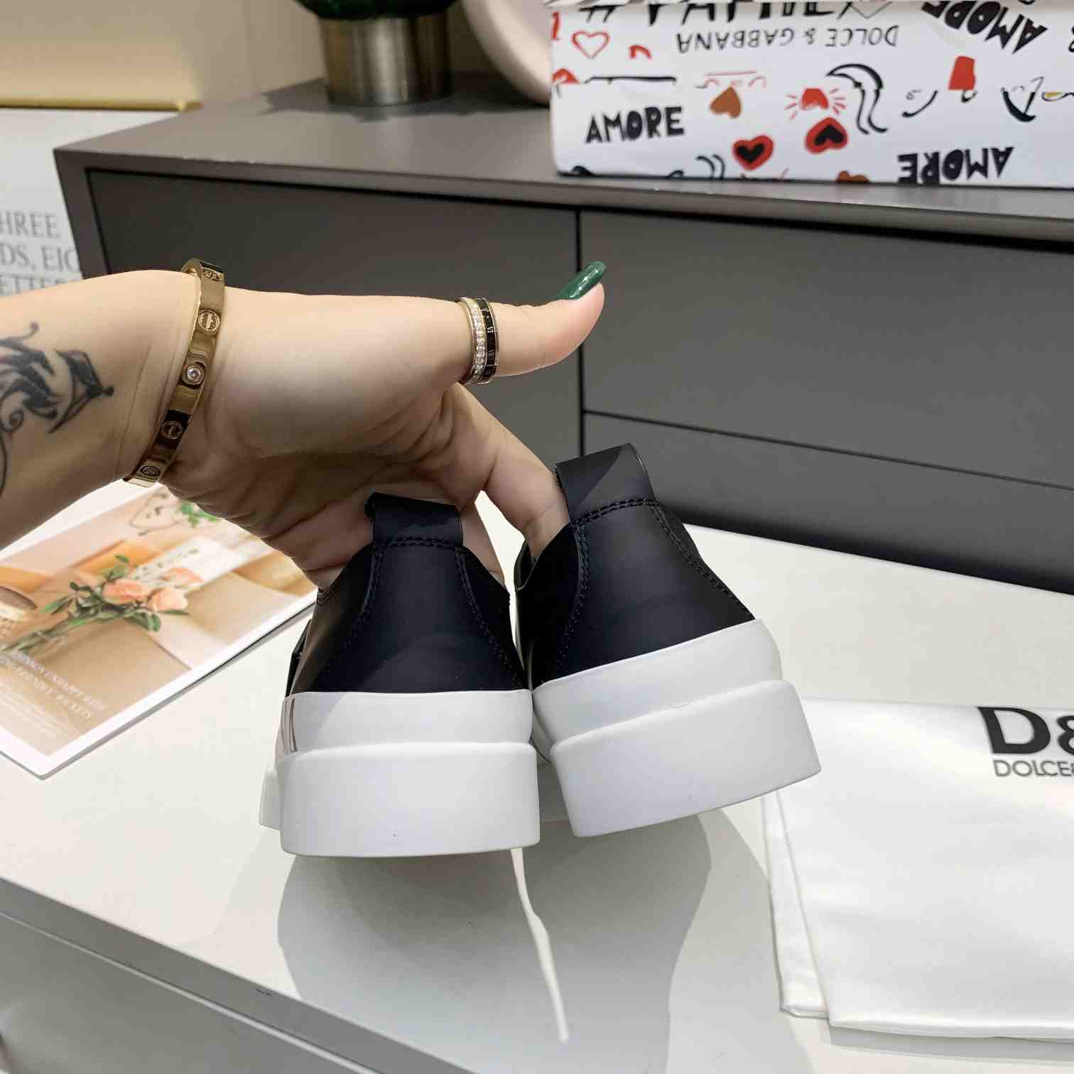 Dolce & Gabbana Calfskin Portofino Light Sneakers With Logo-Detailed Plate And Logo Print - EUR FASHION