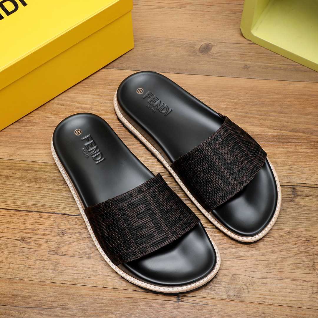 Fendi FF Logo Slides - EUR FASHION