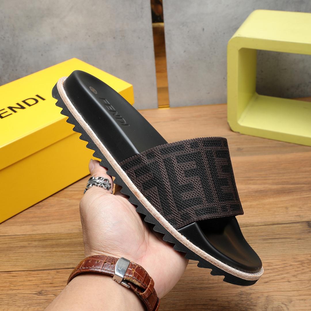 Fendi FF Logo Slides - EUR FASHION