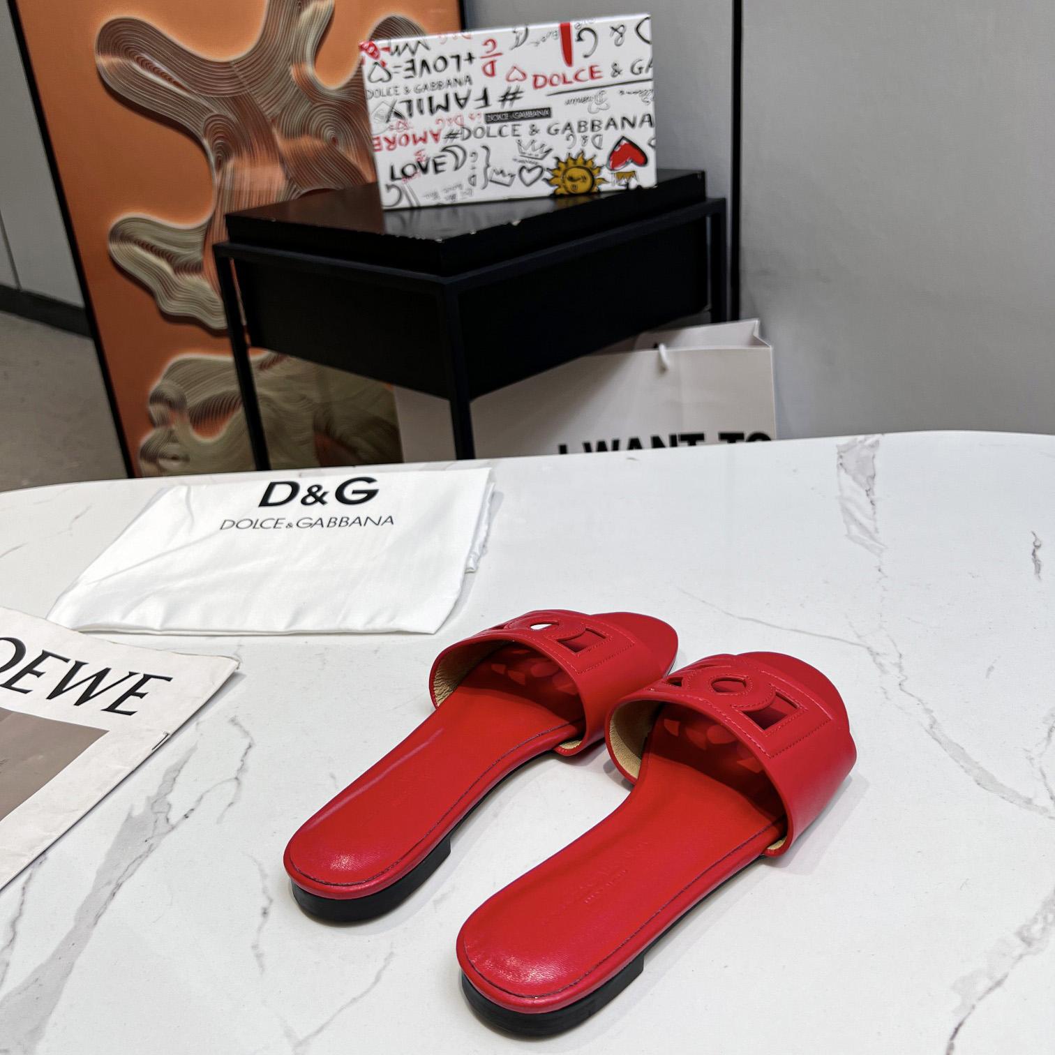 Dolce & Gabbana Calfskin Slides With DG Logo - EUR FASHION