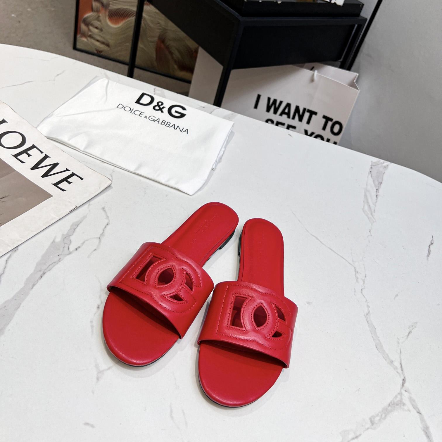 Dolce & Gabbana Calfskin Slides With DG Logo - EUR FASHION