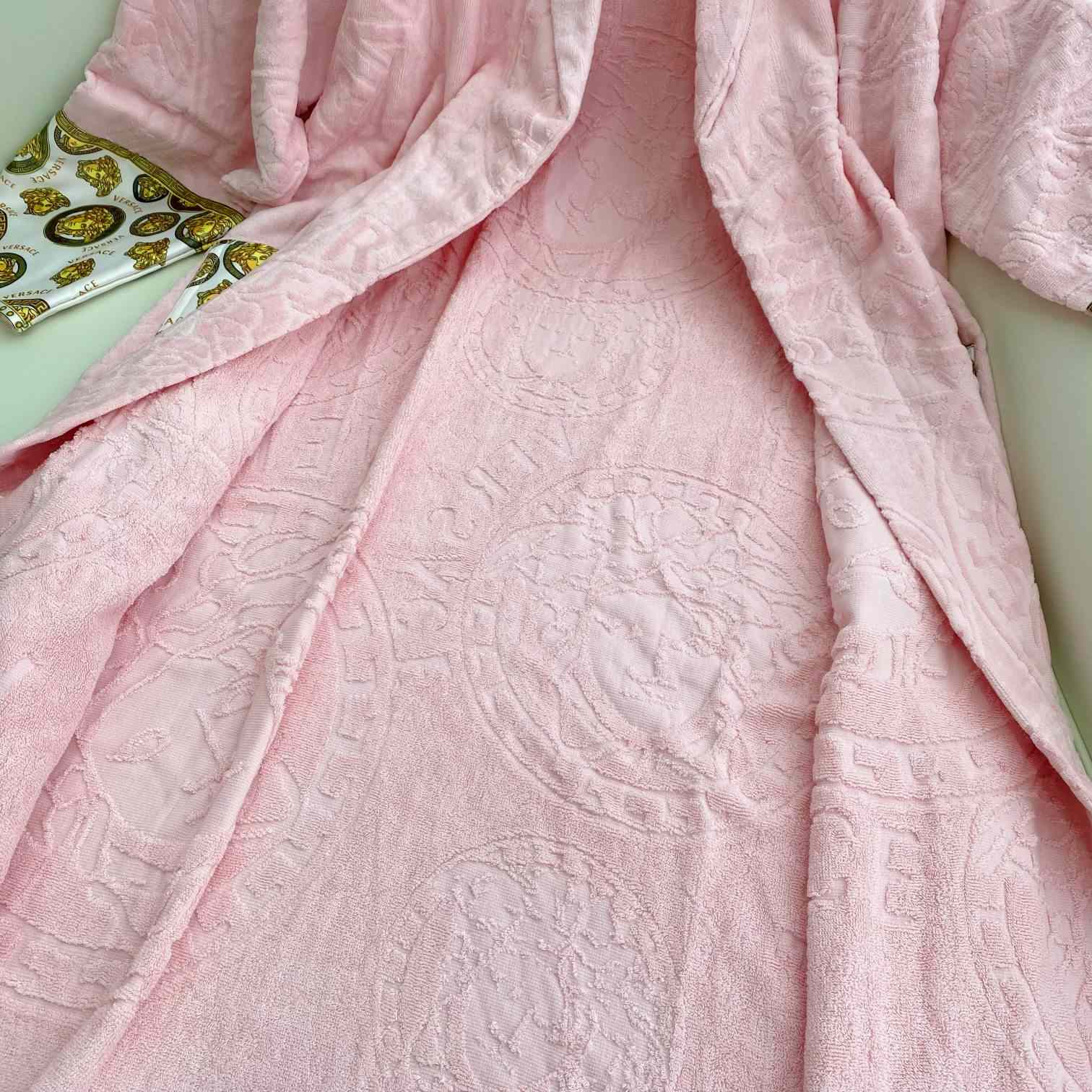 Versace Medusa Amplified Bathrobe(Uniform size) - EUR FASHION