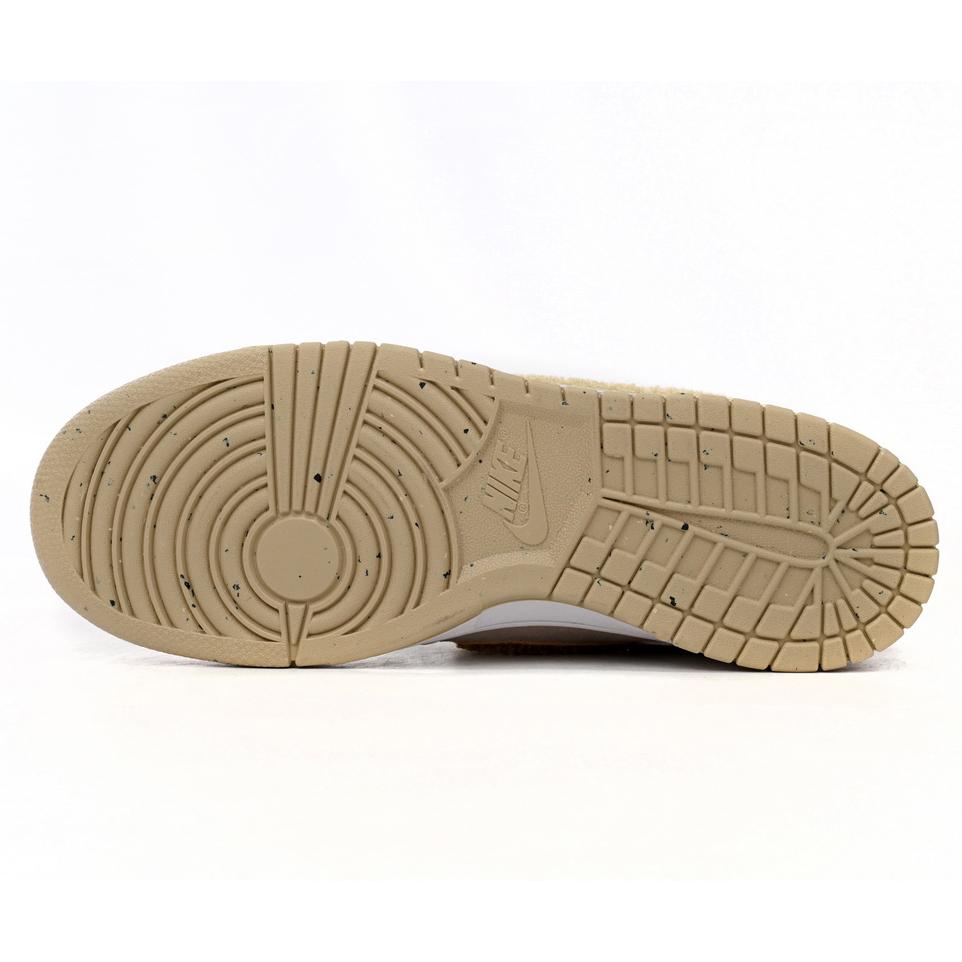 Nike Dunk Low “Year of the Rabbit” Sneaker         FD4203-211 - EUR FASHION