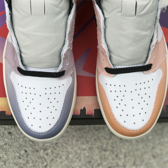 Air Jordan 1 High OG “Skyline” Sneaker              DX0054-805 - EUR FASHION