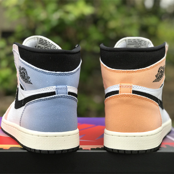 Air Jordan 1 High OG “Skyline” Sneaker              DX0054-805 - EUR FASHION