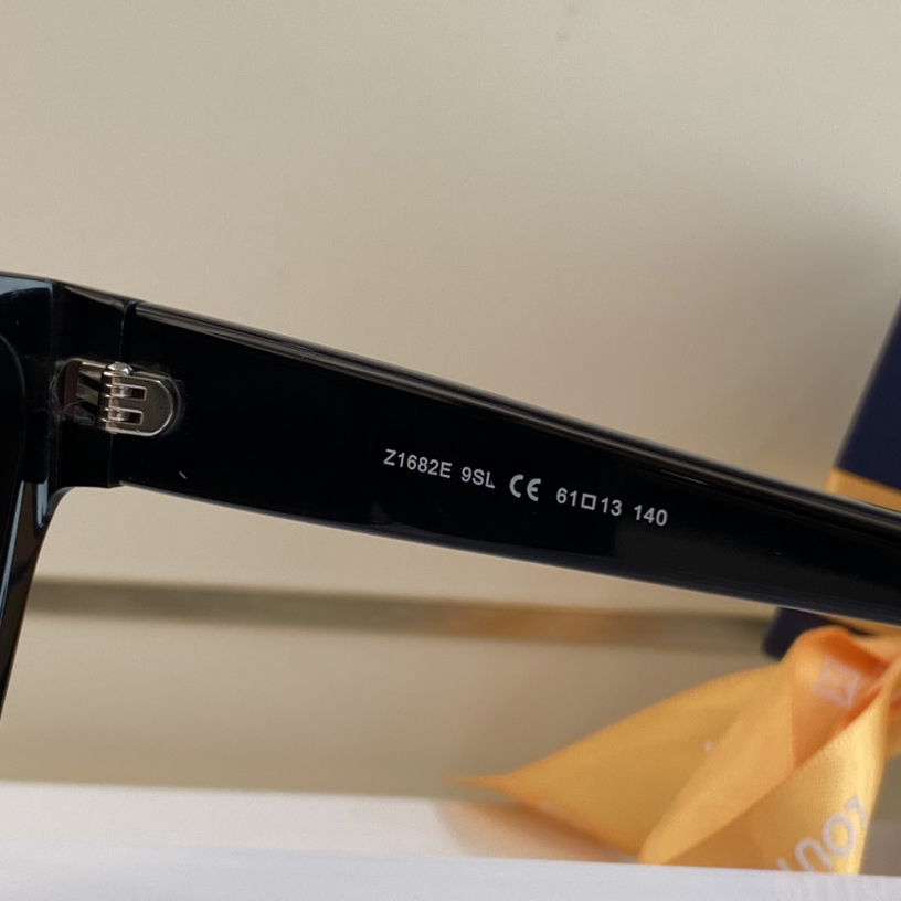 Louis Vuitton 1.1 Evidence Sunglasses    Z1682W - EUR FASHION