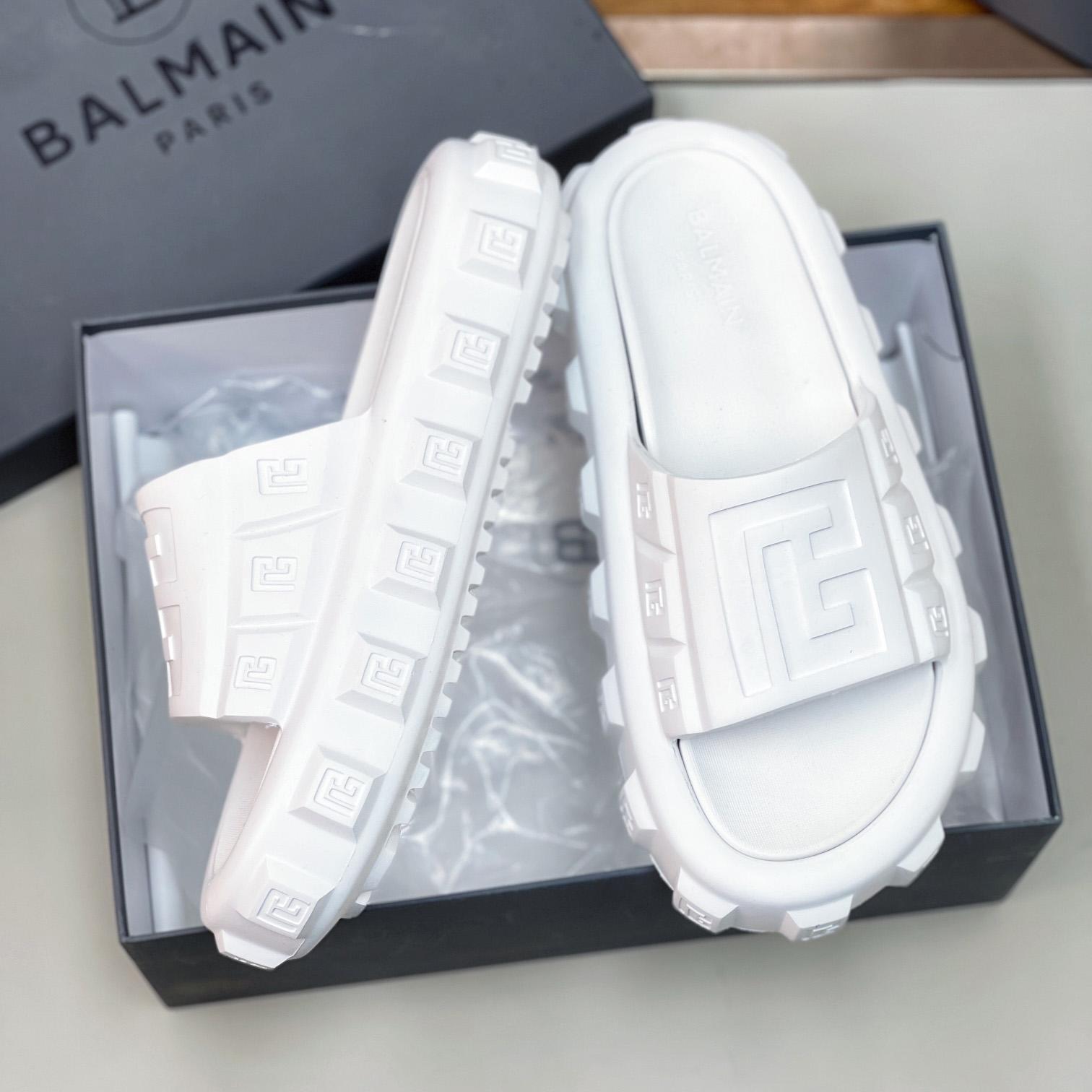 Balmain Ari Flat Mules - EUR FASHION