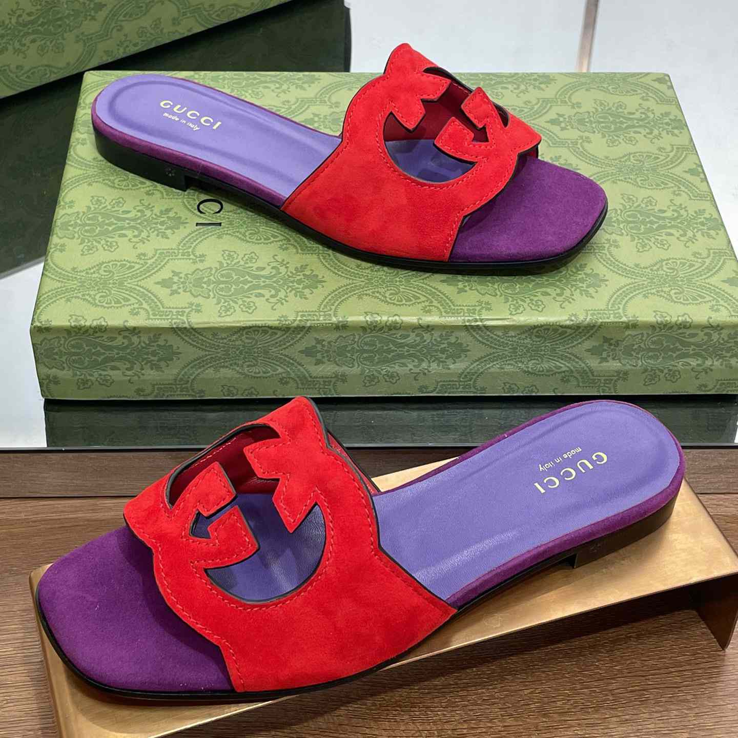 Gucci Women's Interlocking G Cut-out Slide Sandal - EUR FASHION