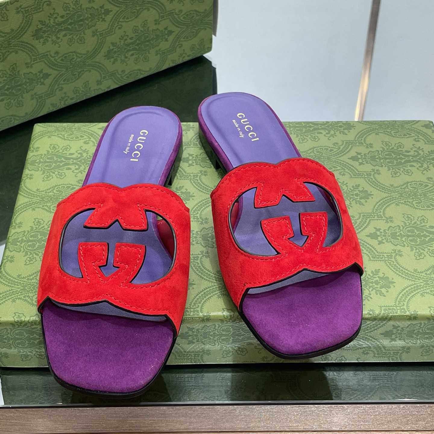 Gucci Women's Interlocking G Cut-out Slide Sandal - EUR FASHION
