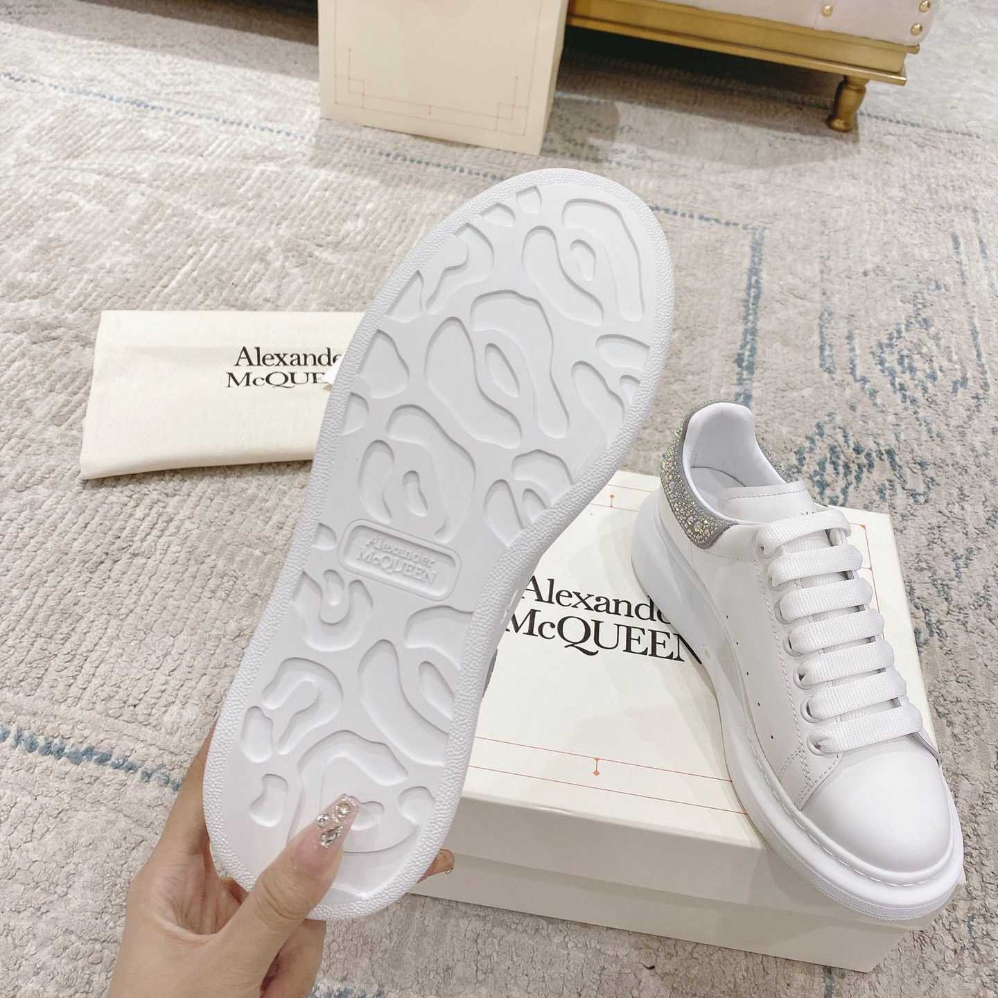 Alexander Mqueen Oversized Sneaker In White - EUR FASHION