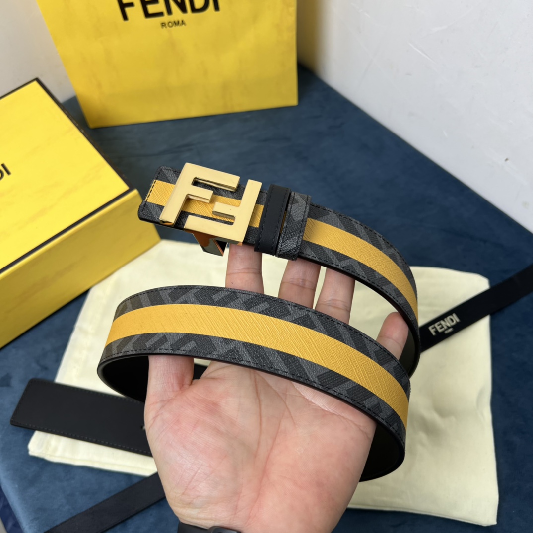 Fendi Reversible Black Leather Belt  - EUR FASHION