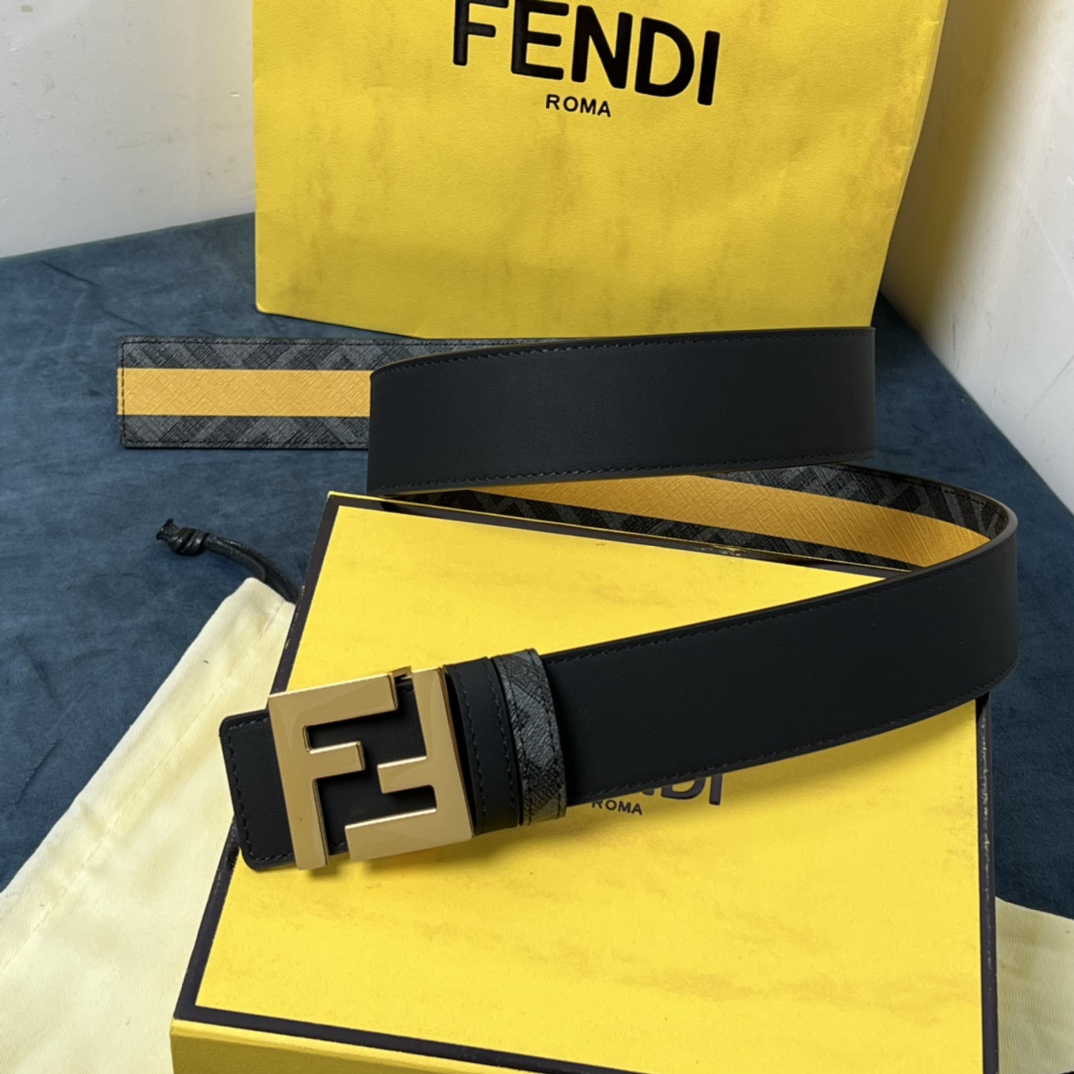 Fendi Reversible Black Leather Belt  - EUR FASHION