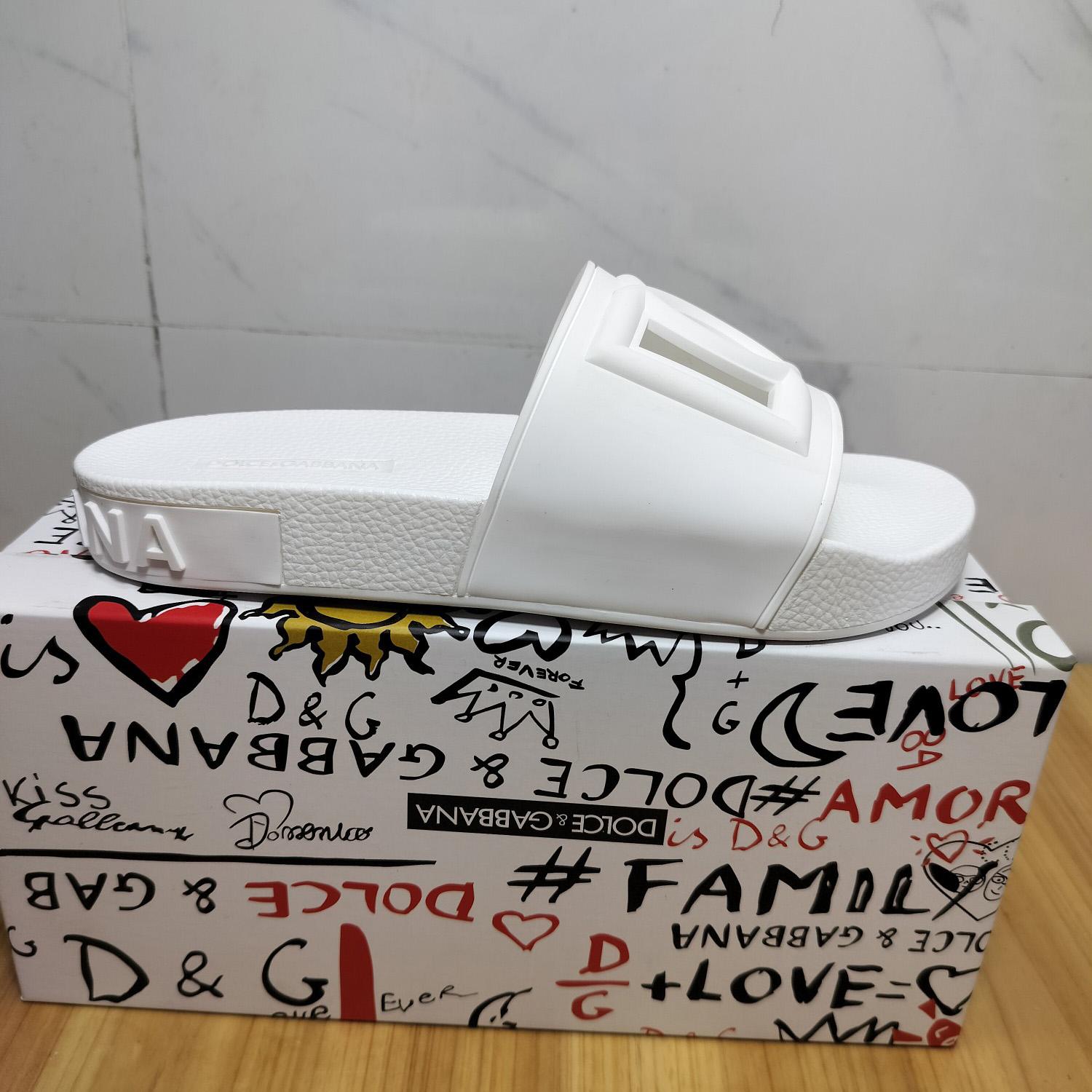 Dolce & Gabbana Rubber Beachwear Slides With DG Millennials Logo - EUR FASHION