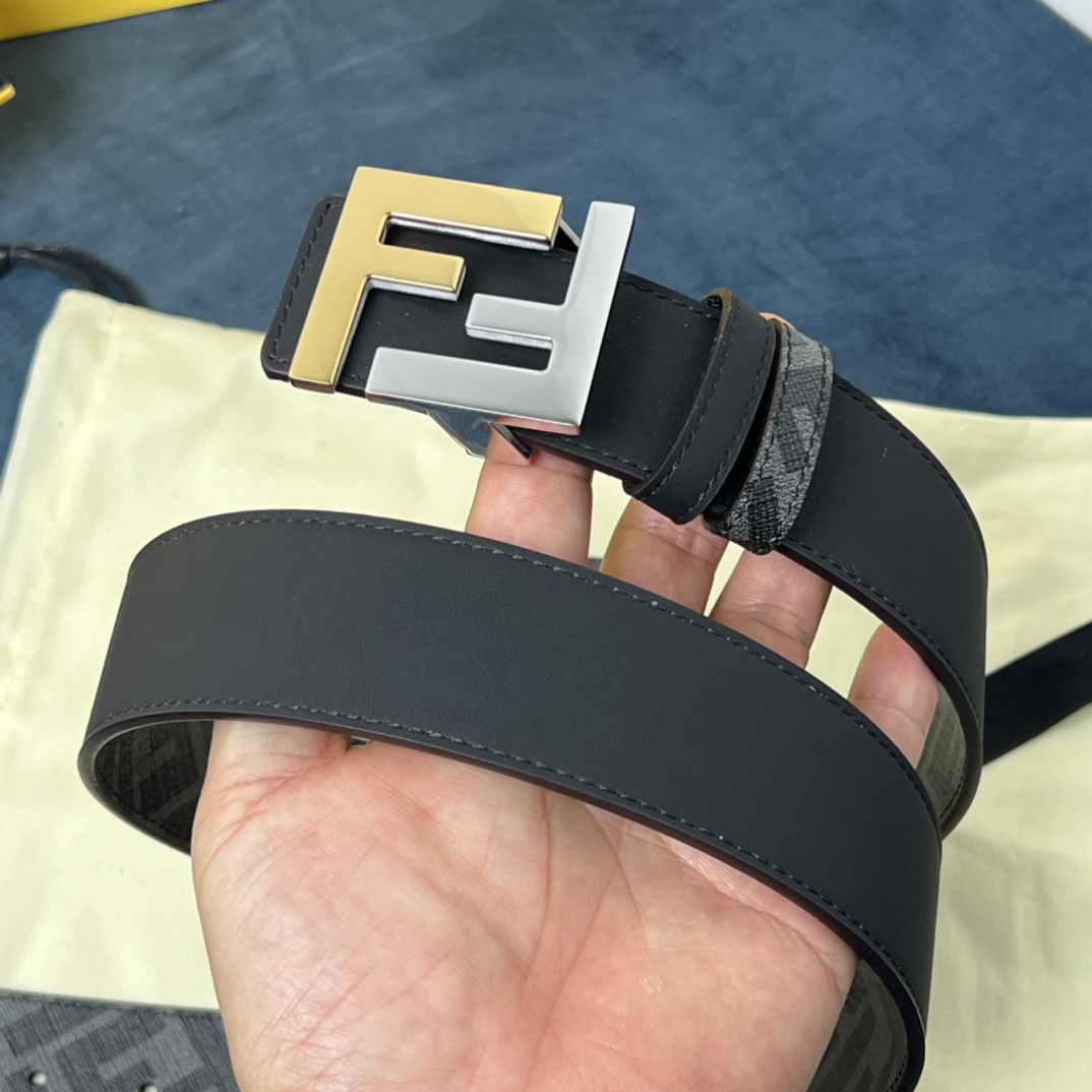 Fendi Reversible Black Leather Belt  - EUR FASHION