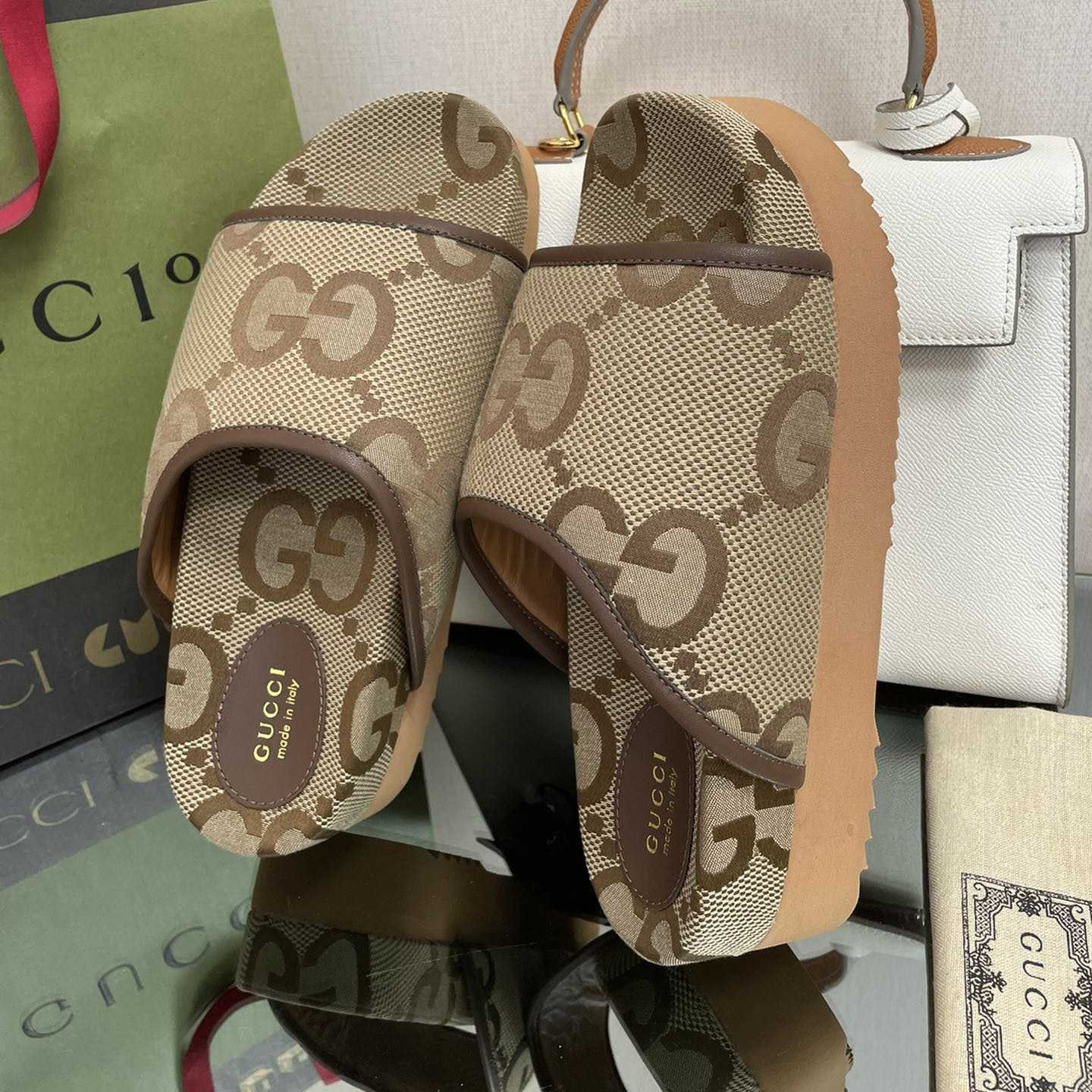 Gucci Women's Jumbo GG Platform Slide - EUR FASHION