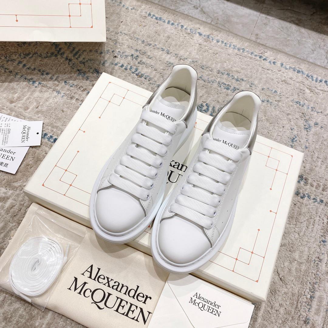 Alexander Mqueen Oversized Sneaker In White - EUR FASHION