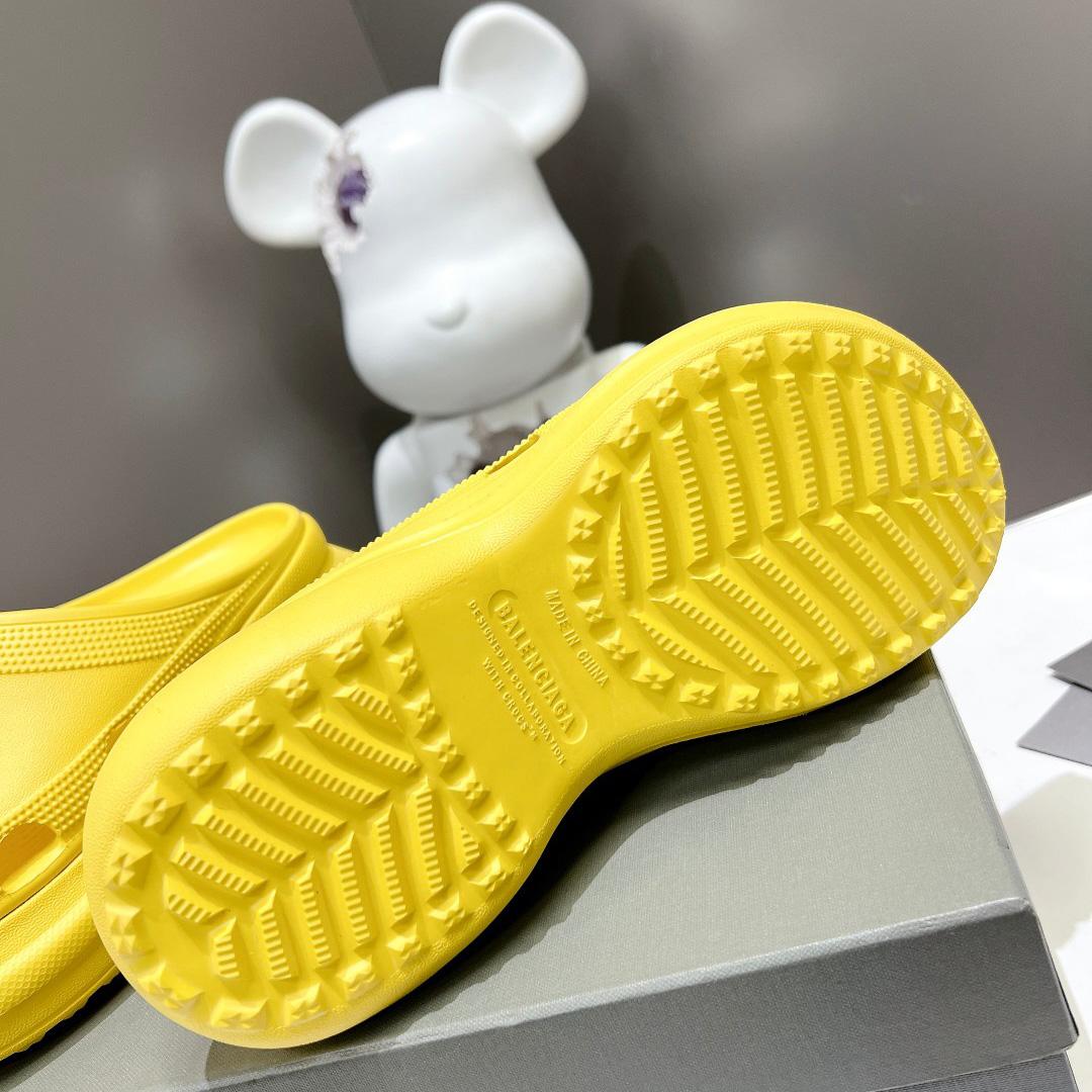 Balenciaga Women's Pool Crocs™ Slide Sandal In Yellow - EUR FASHION