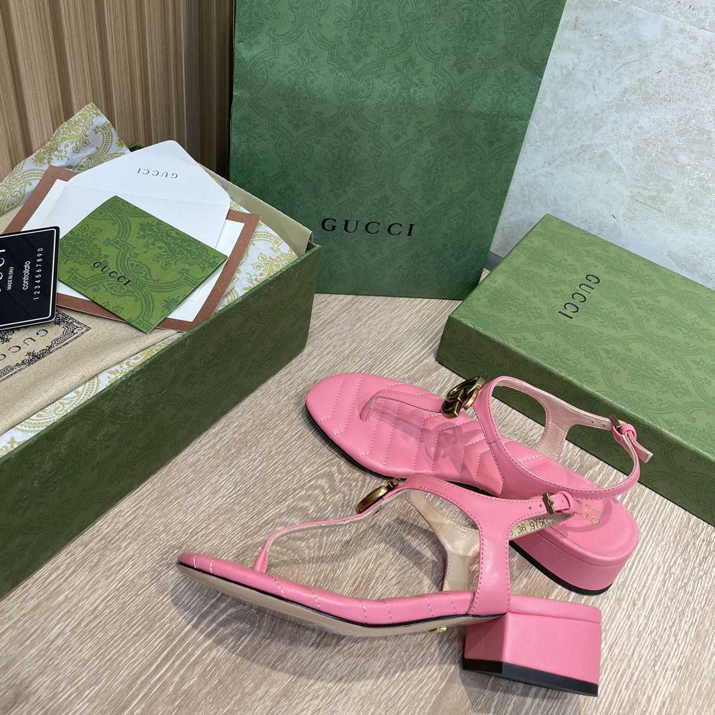 Gucci Women's Double G Sandal - EUR FASHION