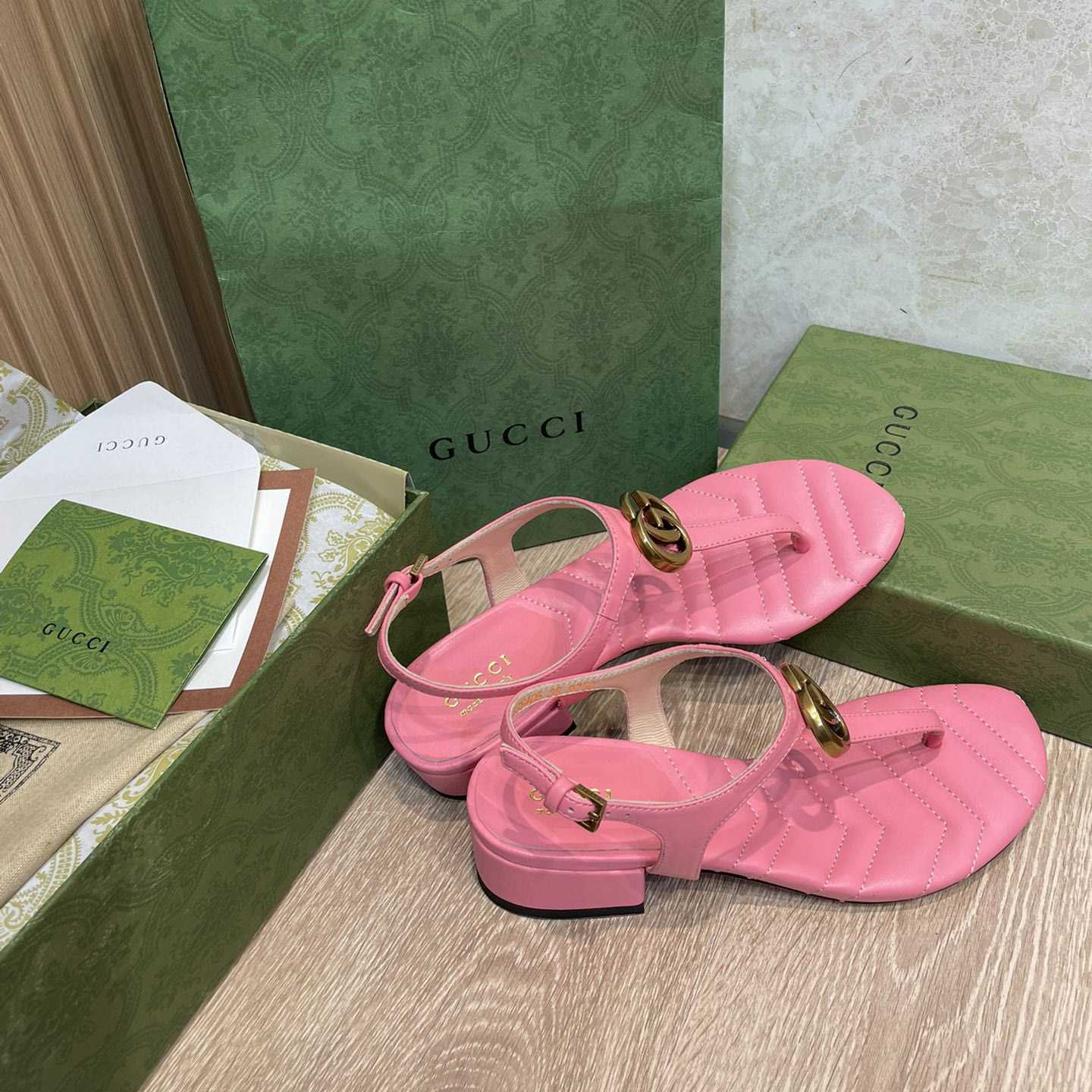 Gucci Women's Double G Sandal - EUR FASHION