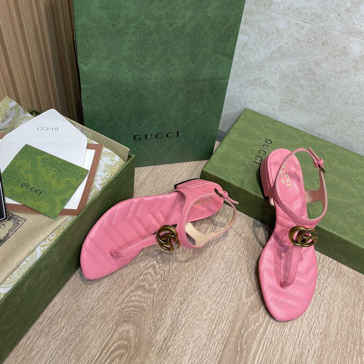 Gucci Women's Double G Sandal - EUR FASHION