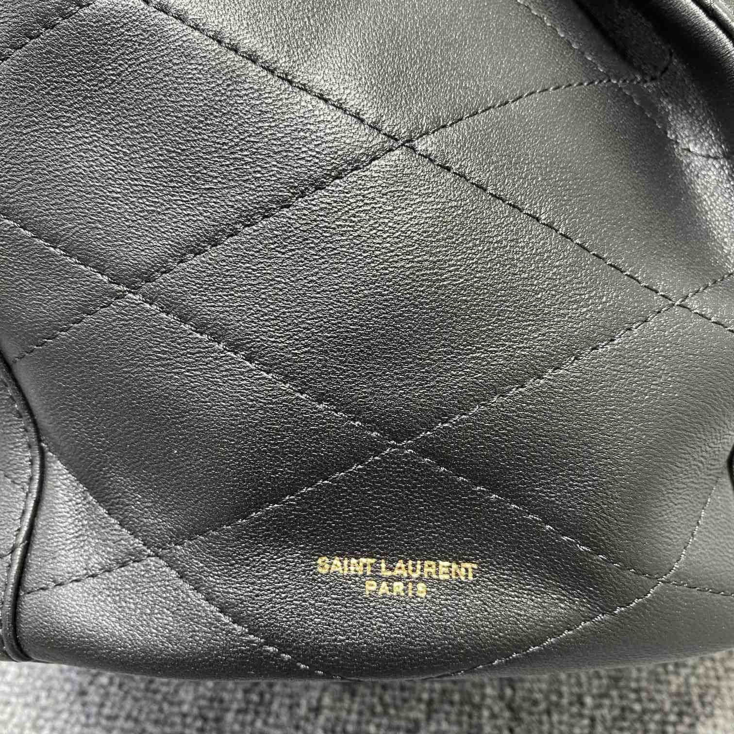 Saint Laurent Le Maillon Hook Bucket Bag(7.5x10.6x4.7cm) - EUR FASHION
